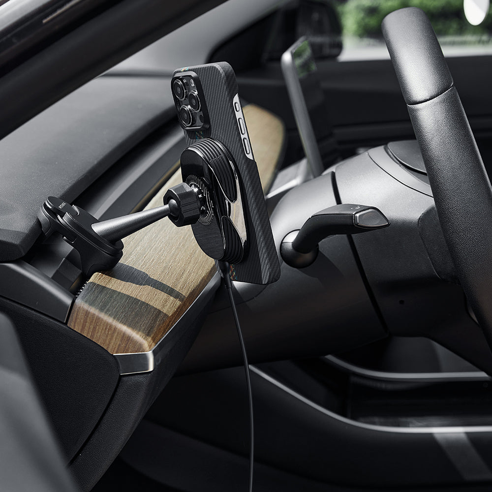 Pitaka MagEZ Pro 2 M-safe Şarj Özellikli Qi2 Tesla Model Y ve Model 3 Uyumlu Aramid Fiber Araç Telefon Tutucu Pitaka MagEZ Pro 2 M-safe Şarj Özellikli Qi2 Tesla Model Y ve Model 3 Uyumlu Aramid Fiber Araç Telefon Tutucu
